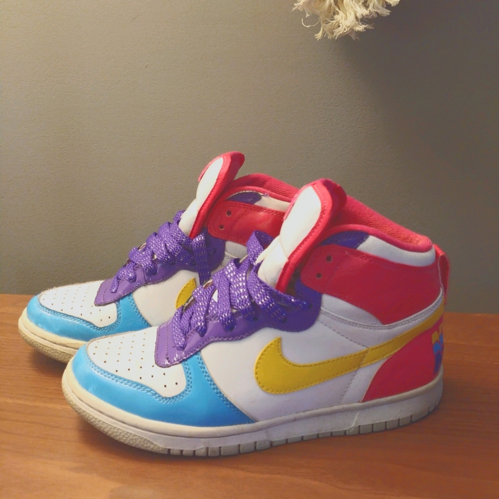 Nike High Top Sneakers